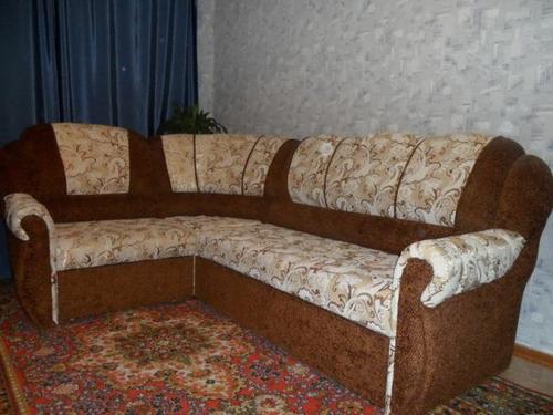 Tapestryan sofa