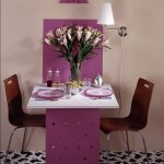 Violetinis sulankstomas stalas