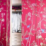 We update the wardrobe with wallpaper