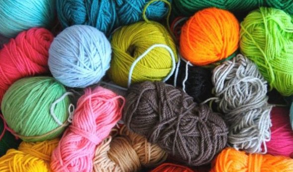 Multicolored soft yarn