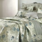 Quilted bedspread with roses