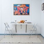 Virtuvės stalas minimalizmo stiliaus