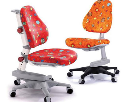 Computer chair with adjustable