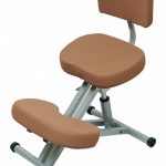 Metal chair-saddle with backrest