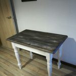 Alteration of an old pine table