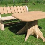 Table with stump leg