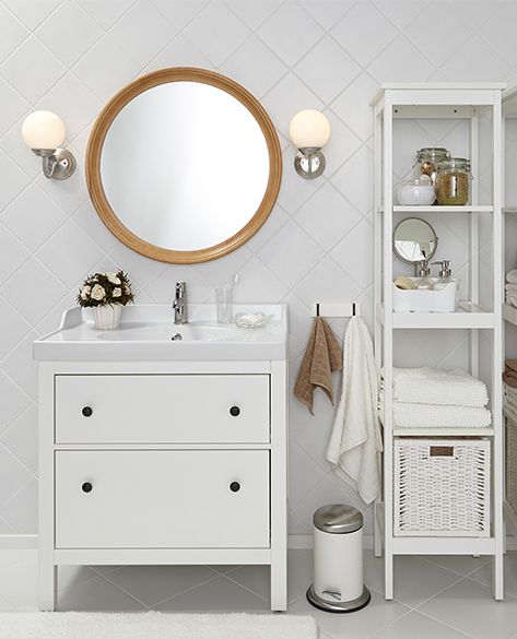 Hvide møbler fra IKEA til badeværelset