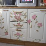 Decoupage furniture in the kitchen