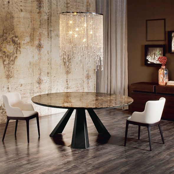 Elegant round table