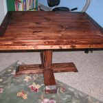 Square kitchen table on one leg