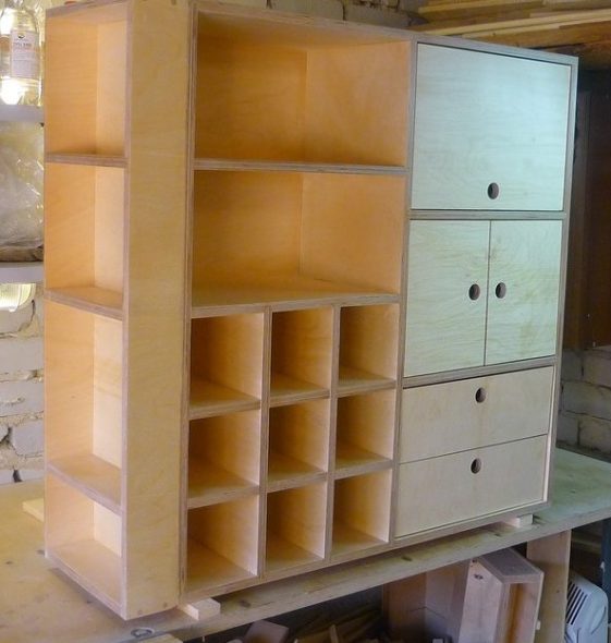 Homemade convenient bathroom cabinet