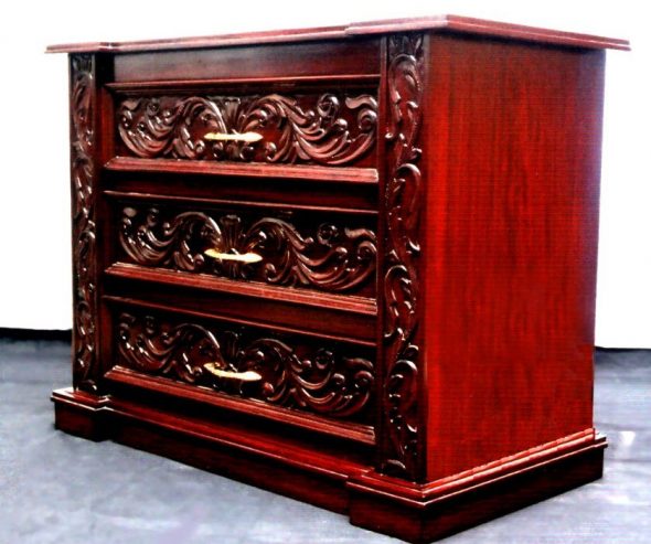 Chic carved chest of drawers