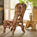 Ręcznie wykonane drewniane krzesło