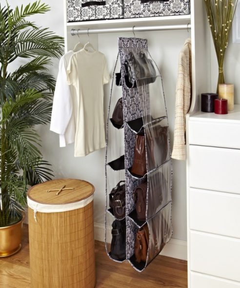 Special hanging racks for bags
