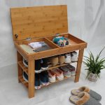 Interesting idea of ​​a closed compartment in the shoe rack