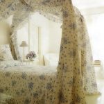 Fransız tarzında büyüleyici yatak odası