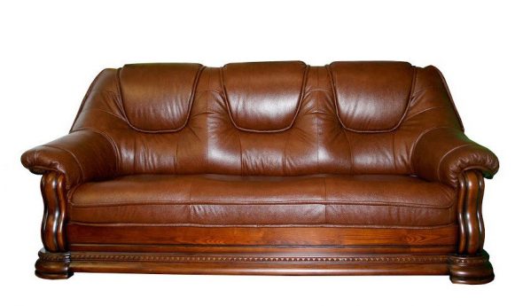 Klasyczna skórzana sofa