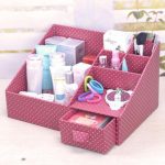 Cardboard dresser-organizer for cosmetics