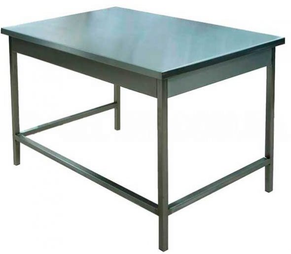 Metalowy stół