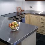 Installing a metal countertop in the kitchen