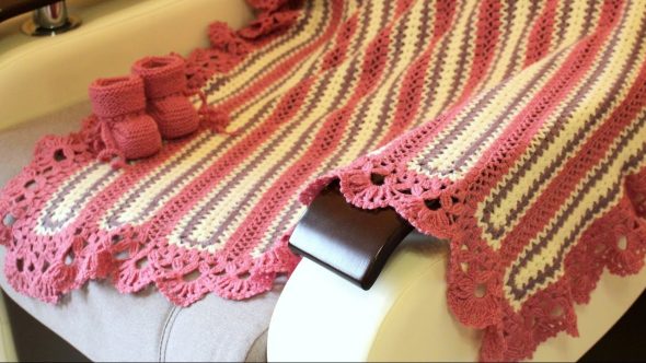 Vaikiški megztiniai dryžuoti pledai