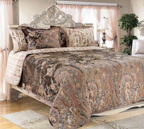 Tapestry bedspreads