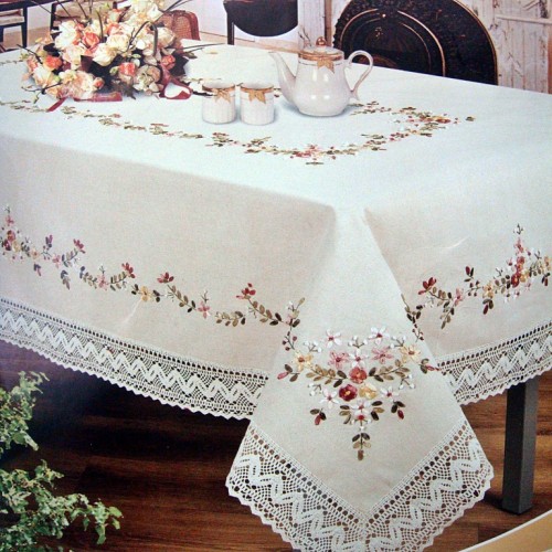 Oval linen tablecloth