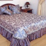 Splendid purple ruffle bedspread