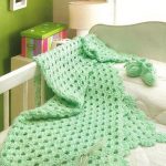 Warm lettuce blanket and baby kit on discharge