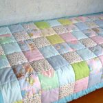 Simple baby patchwork sa mga kulay ng pastel