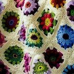 Crochet blankets floral motifs