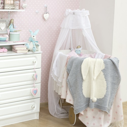 Beautiful baby bed