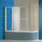 Banyo içi renkli mozaik