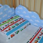 Bedding and protection in the crib