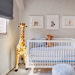 Children's wall decor with animal paintings