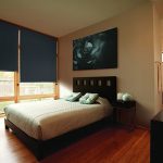 Mag-blackout ng mga kurtina sa interior bedroom