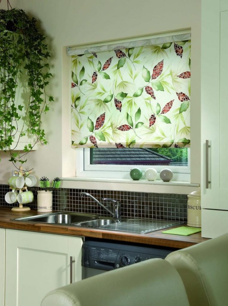 Vegetable drawing on a roller blind in the kitchen