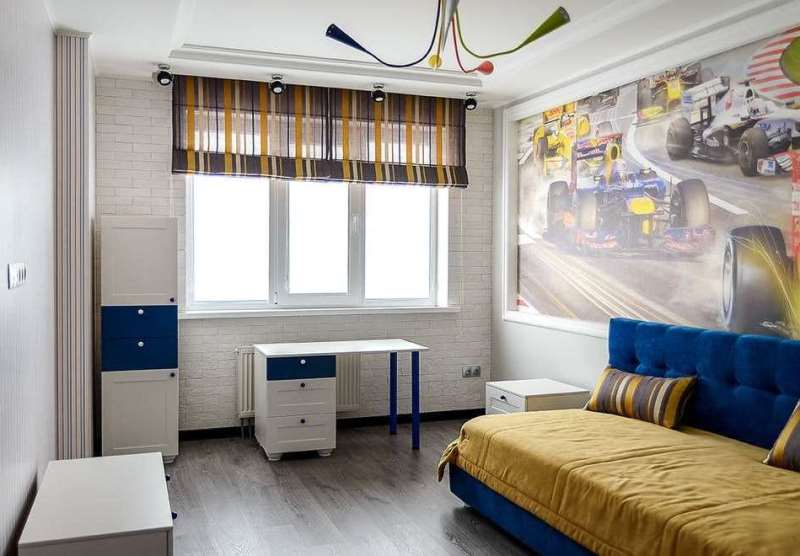 Bright children's rooms with translucent roman blinds