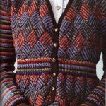 Sweter z dzianiny z gumową opaską