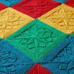 Cvjetni pleteni kvadrati za igle za pletenje