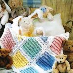 Small children's blanket of individual elements