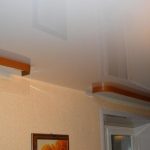Açık montaj yöntemi ile germe tavanlar için tavan perdeleri