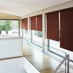 Panoramik pencereler için kahverengi renk haddelenmiş perdeler