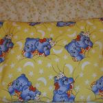 Children's pillow case with cubs