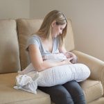 Cuscino conveniente e comodo per donne in gravidanza e in allattamento