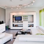 Wit meubilair in de woonkamer van moderne stijl.