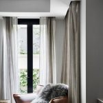 Lightweight curtains with mounting in the ceiling niche