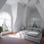 Decorating the arched window with white tulle