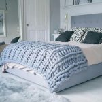 Niebieski wełniany koc z merynosów na podwójne łóżko