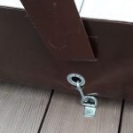 PVC perdeleri veranda zeminine tutmanın bir yolu